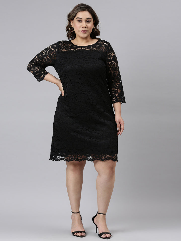 BLACK LACE DRESS