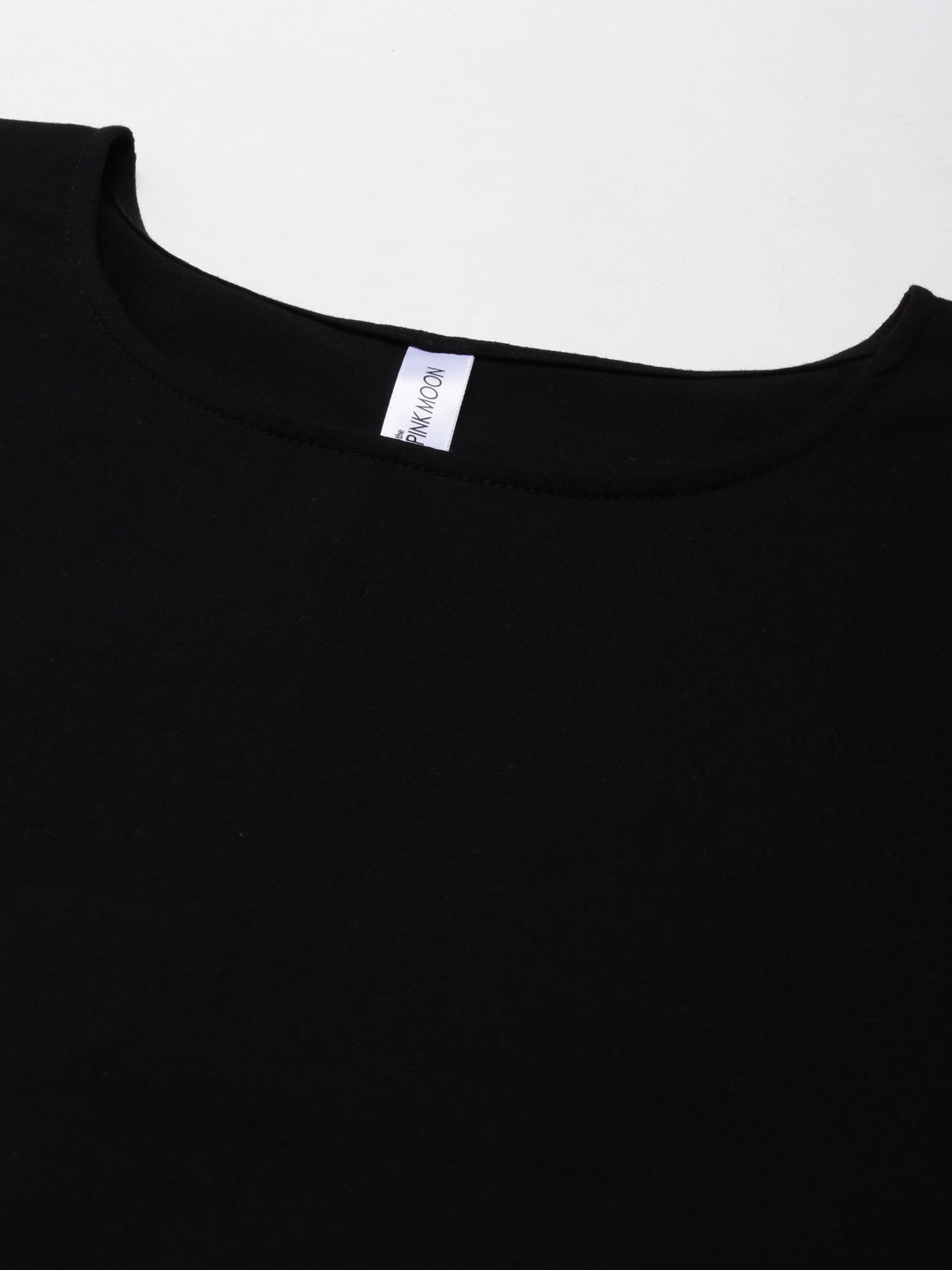 BLACK ROUND NECK T-SHIRT