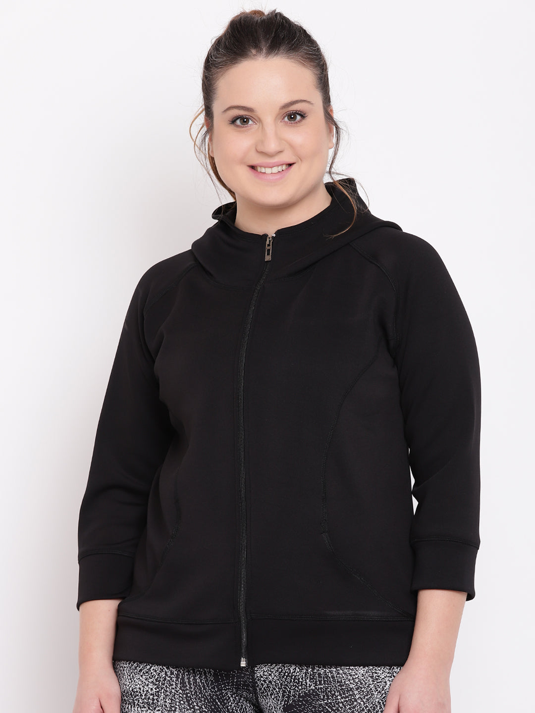 BLACK SOLID SPORTY JACKET