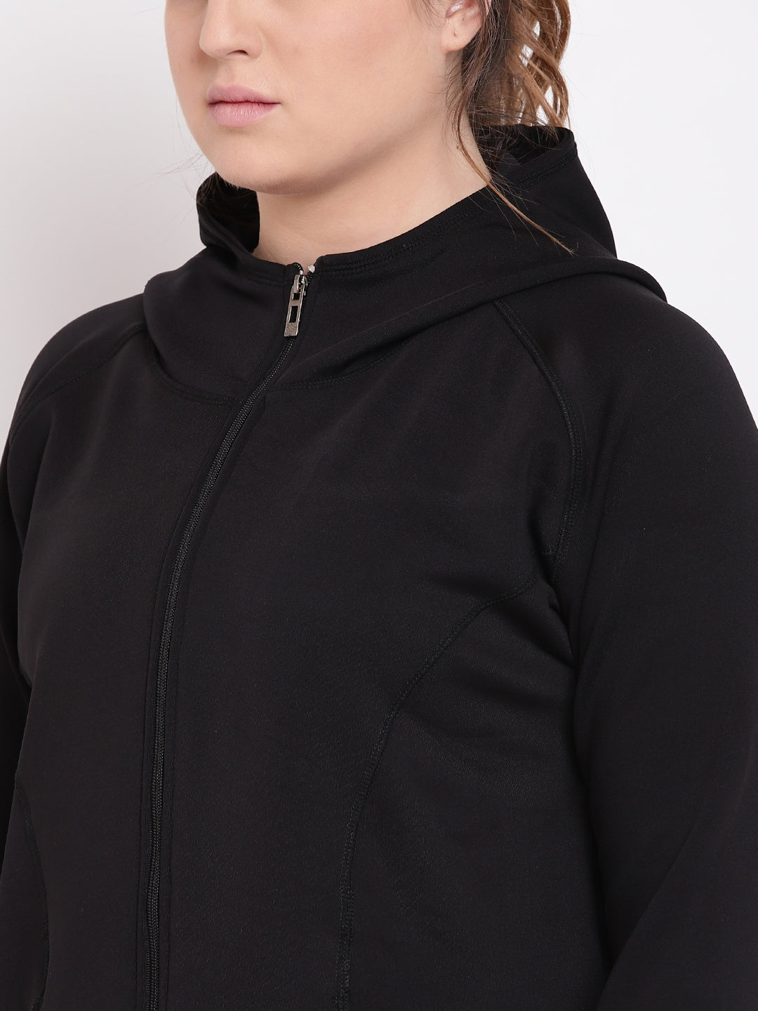 BLACK SOLID SPORTY JACKET