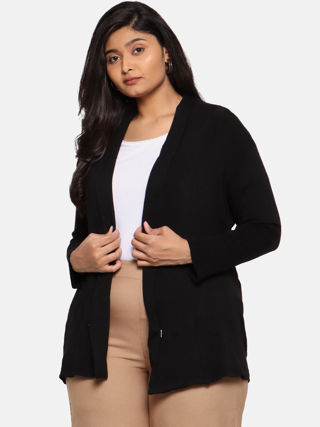 Plus Size Black Shrug | The Pink Moon