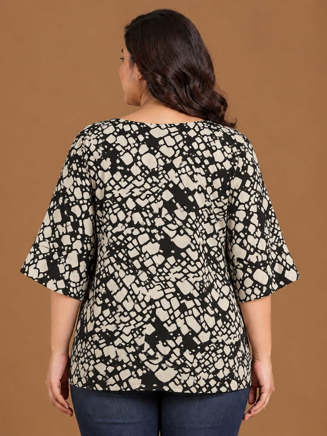 Black Cotton Printed V-Neck Top