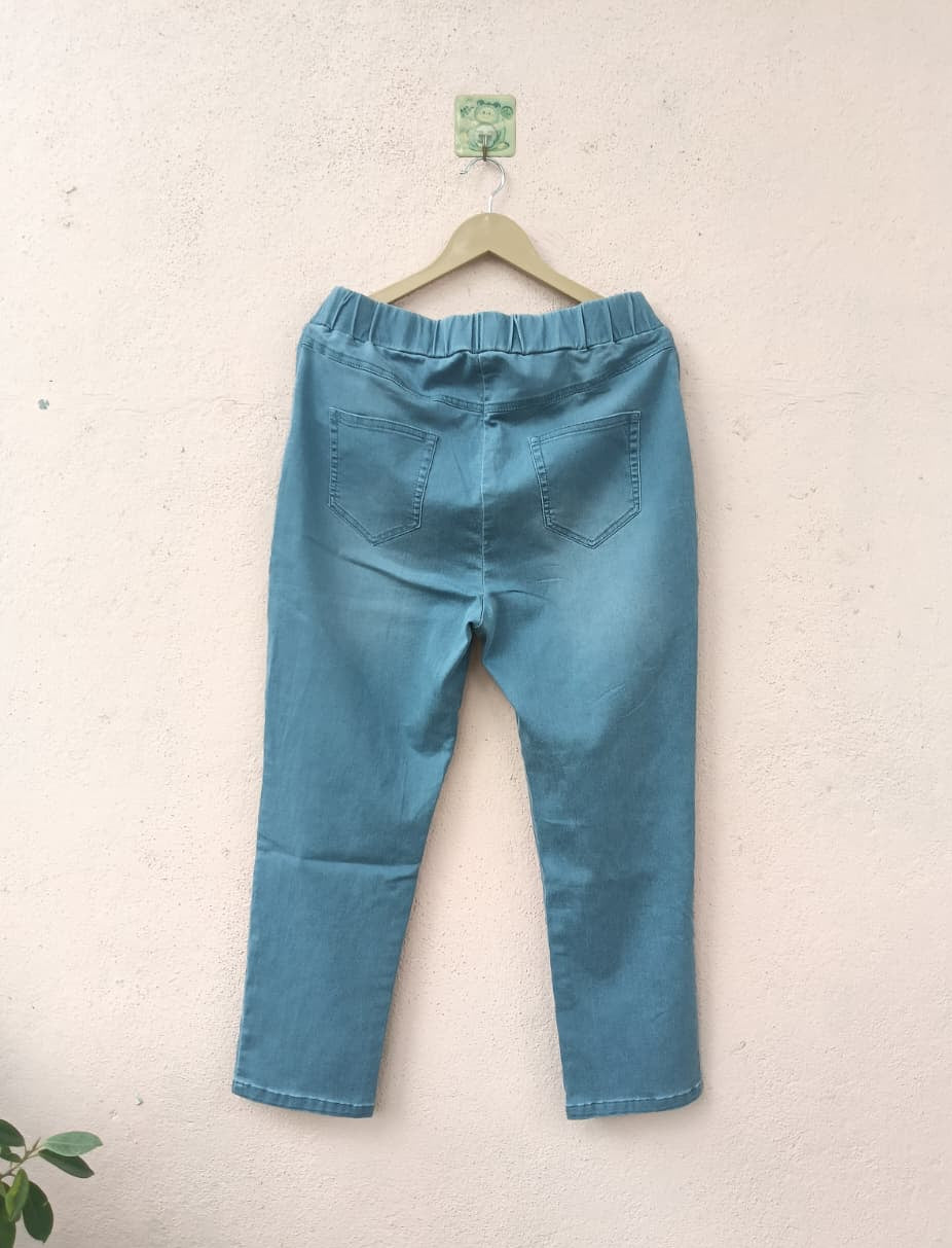 Blue High-Waist Elasticated Jeans