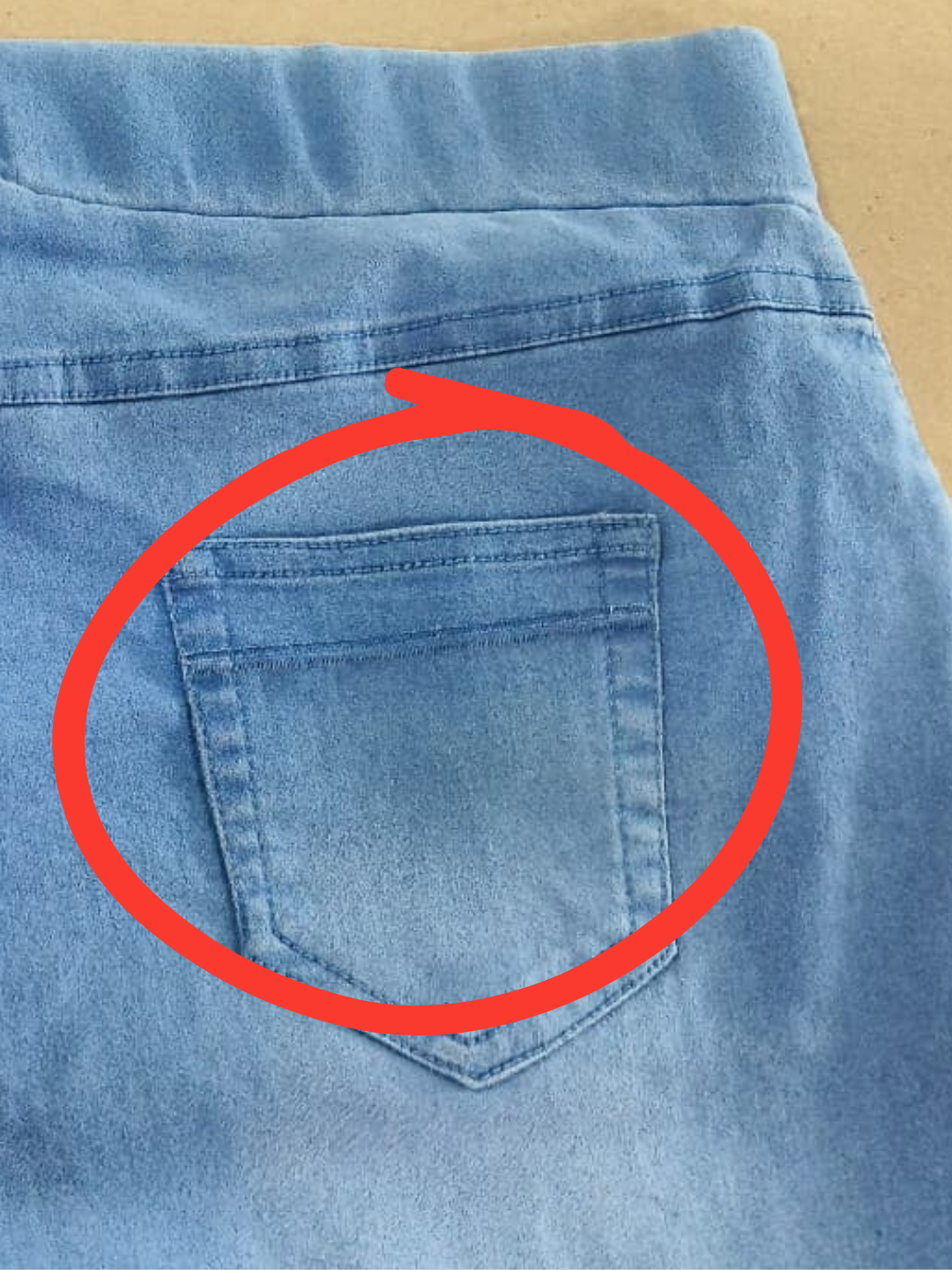 Straight Cut Light Blue Jeans (Minor Imperfection)