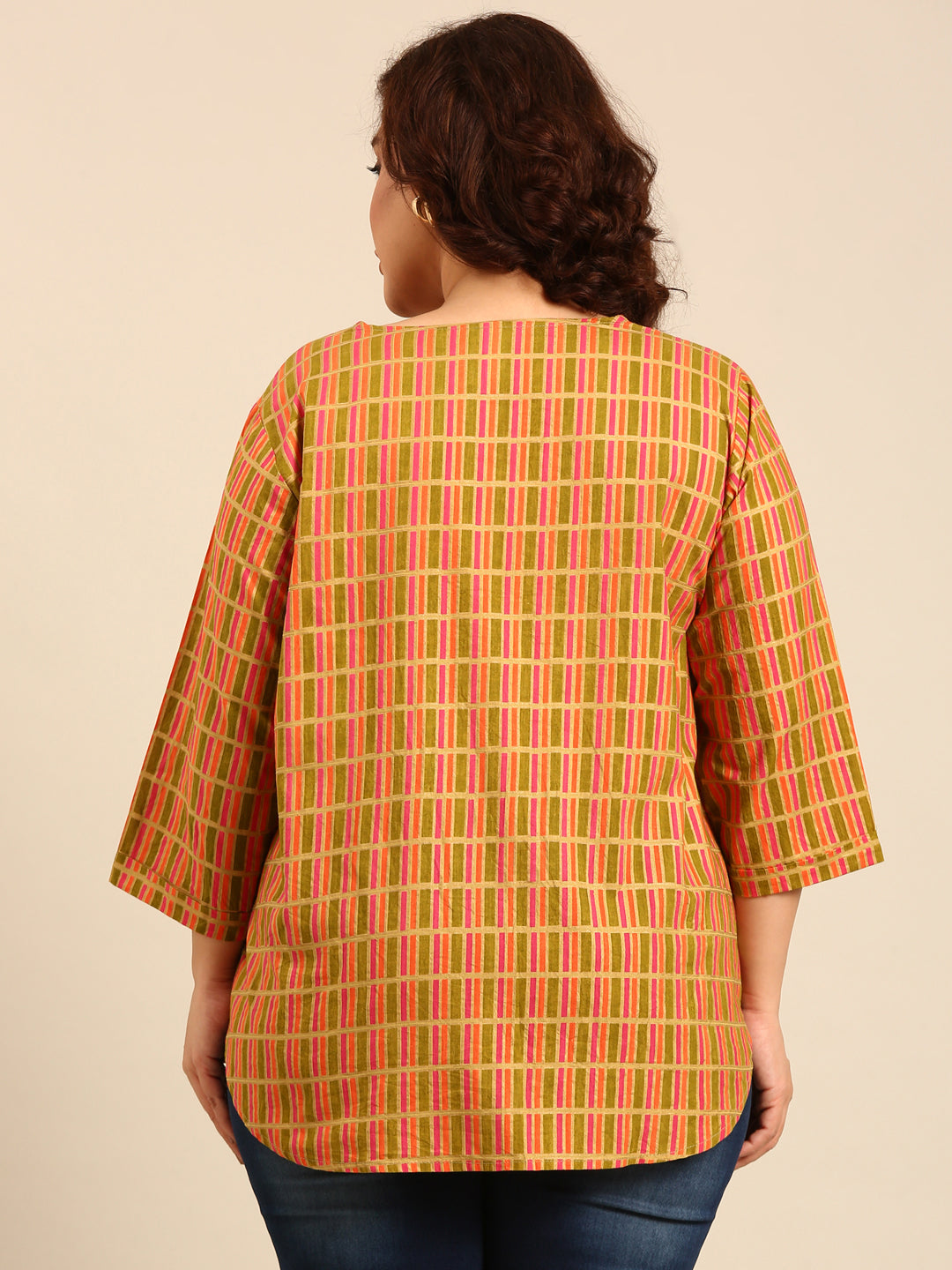 Cotton Printed V-Neck Top3