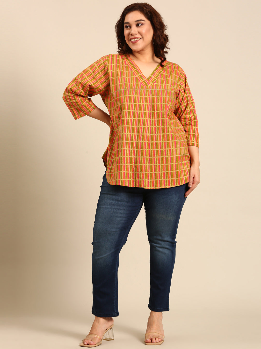 Cotton Printed V-Neck Top5