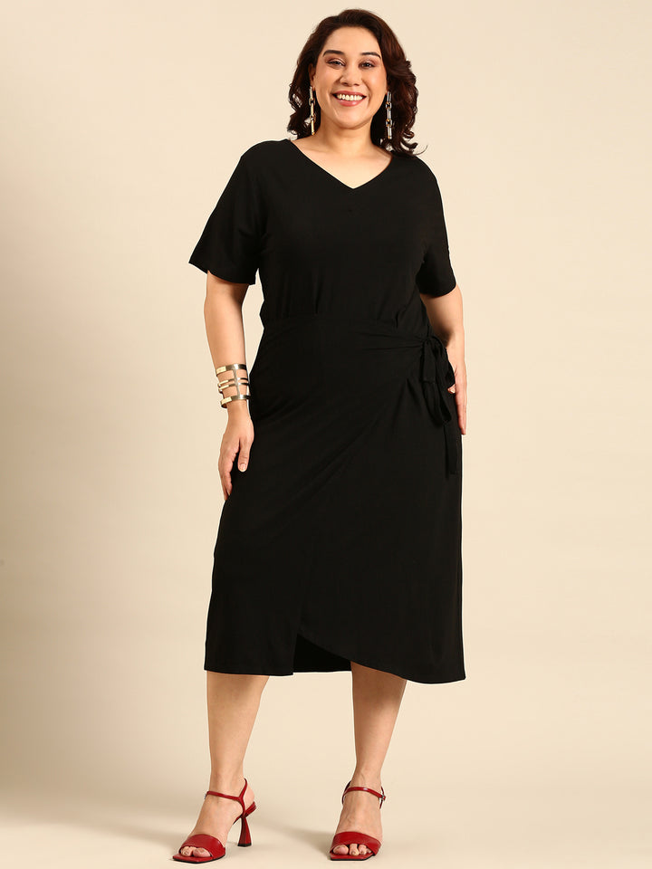 Black Knot Dress