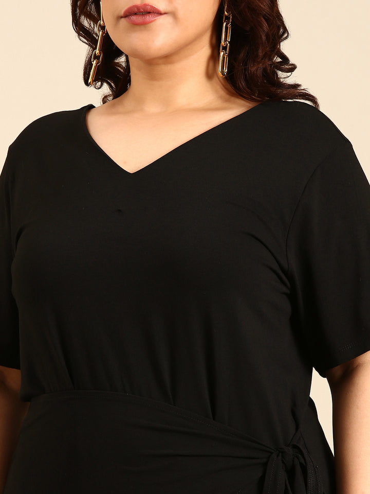 Black Knot Dress