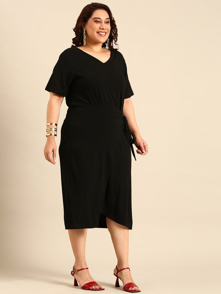 Black Knot Dress