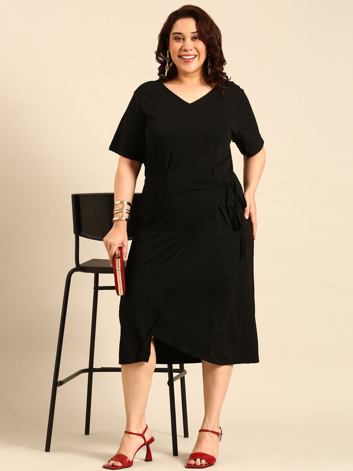Black Knot Dress