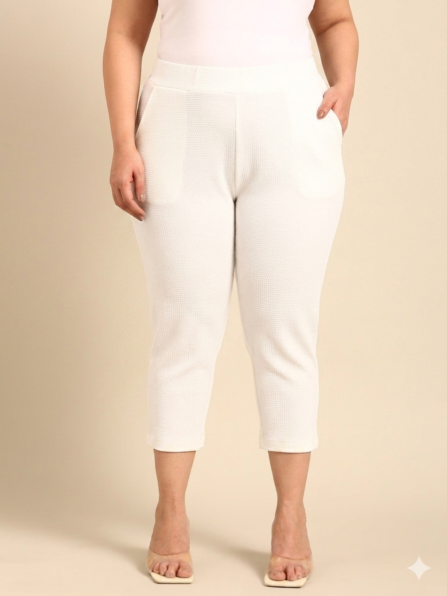 White Embossed Stretch Pants(Short-33")