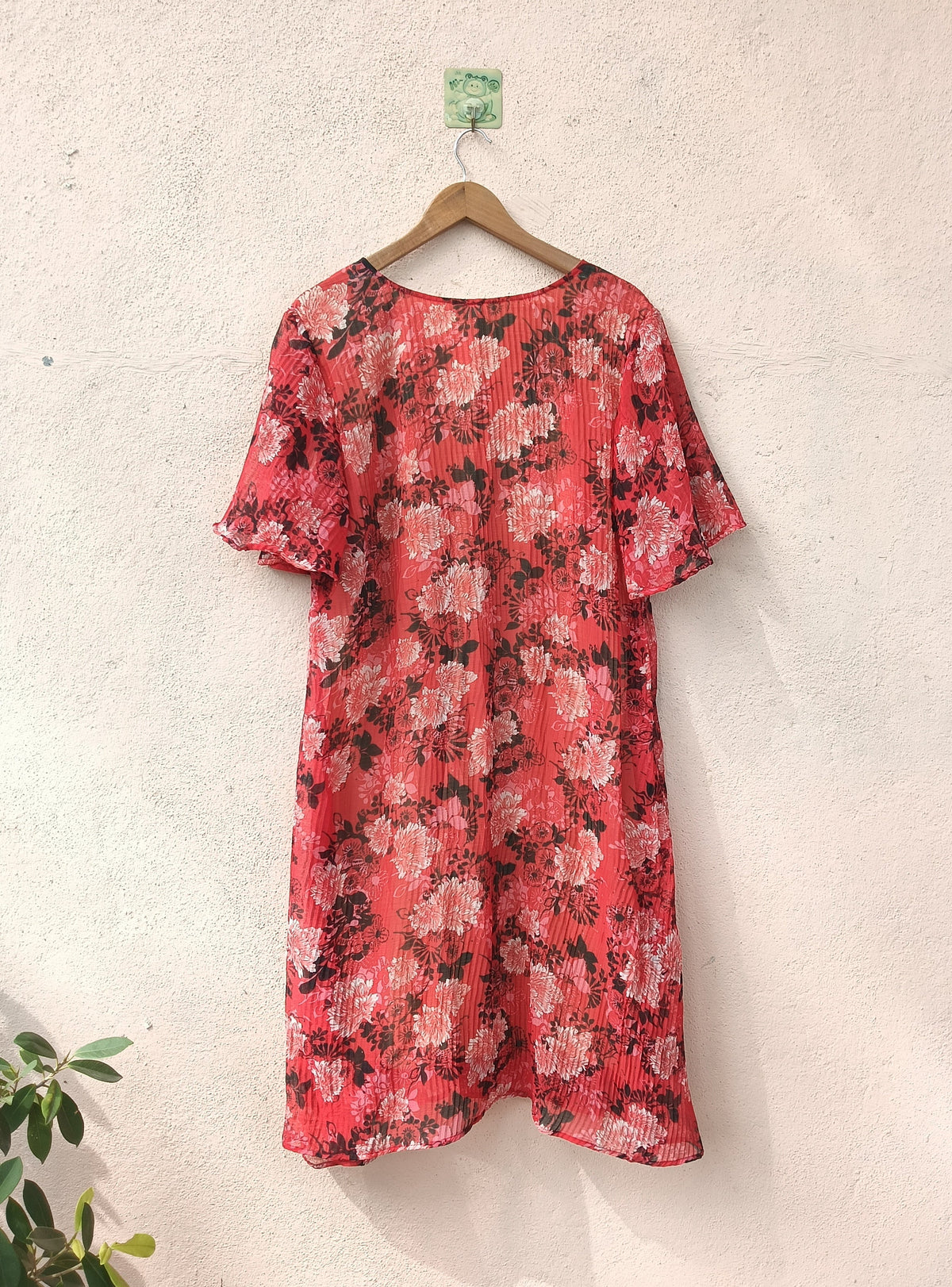 Red Floral Print V-Neck Dress