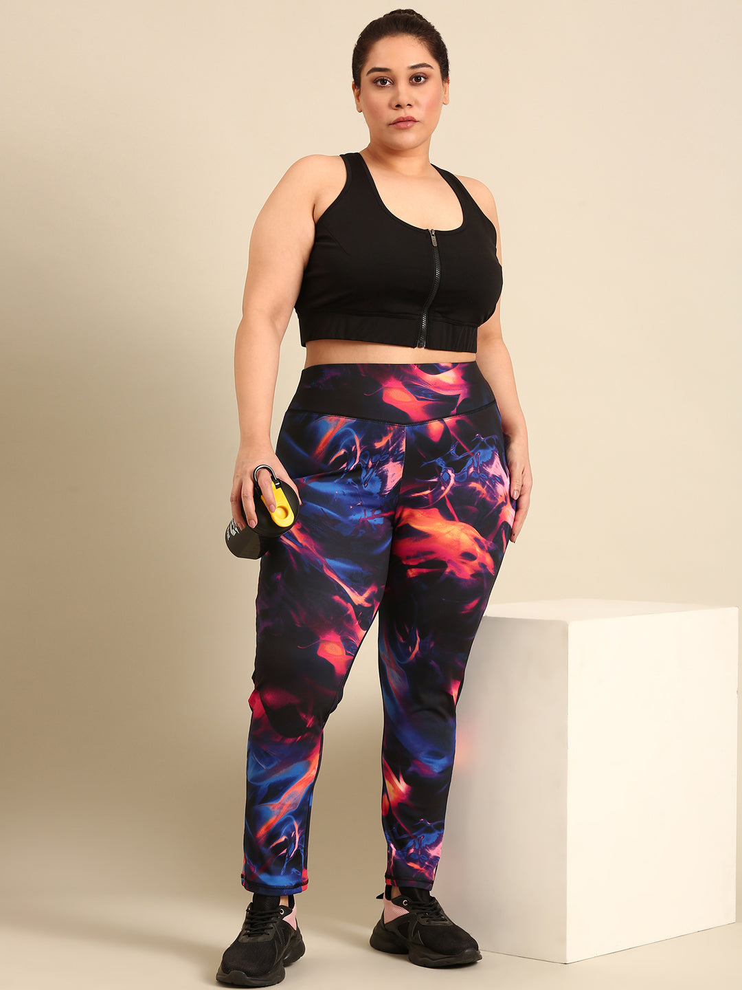 Plus Size Sports Bra With Front Zip