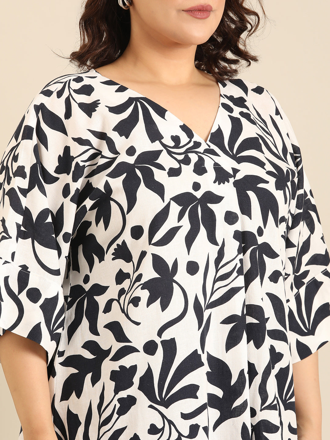 White-Navy Floral Print V- Neck Drop Shoulder Top