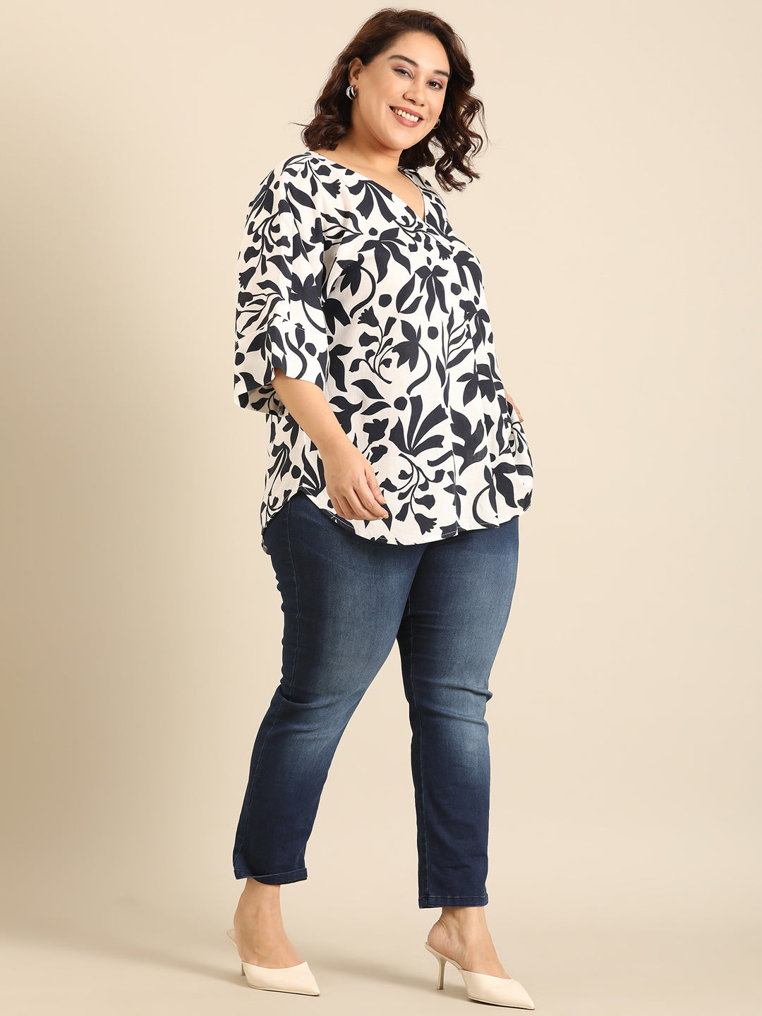 White-Navy Floral Print V- Neck Drop Shoulder Top