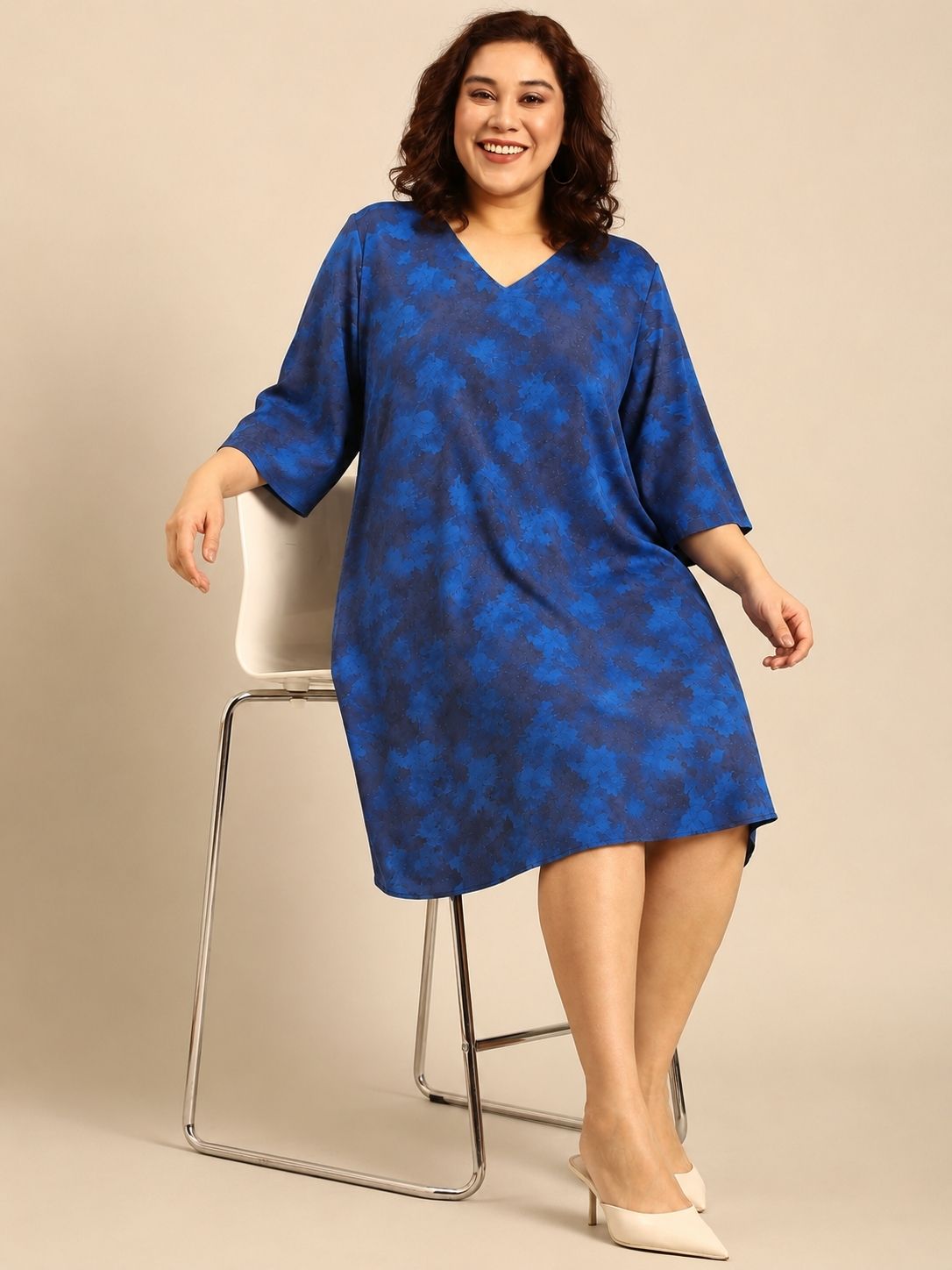 Blue Printed V-Neck A-Line Midi Dress