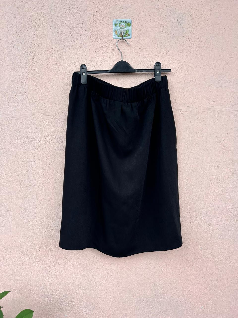 Black Skirt
