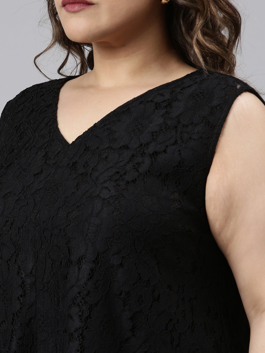 Black Lace Sleeveless Top