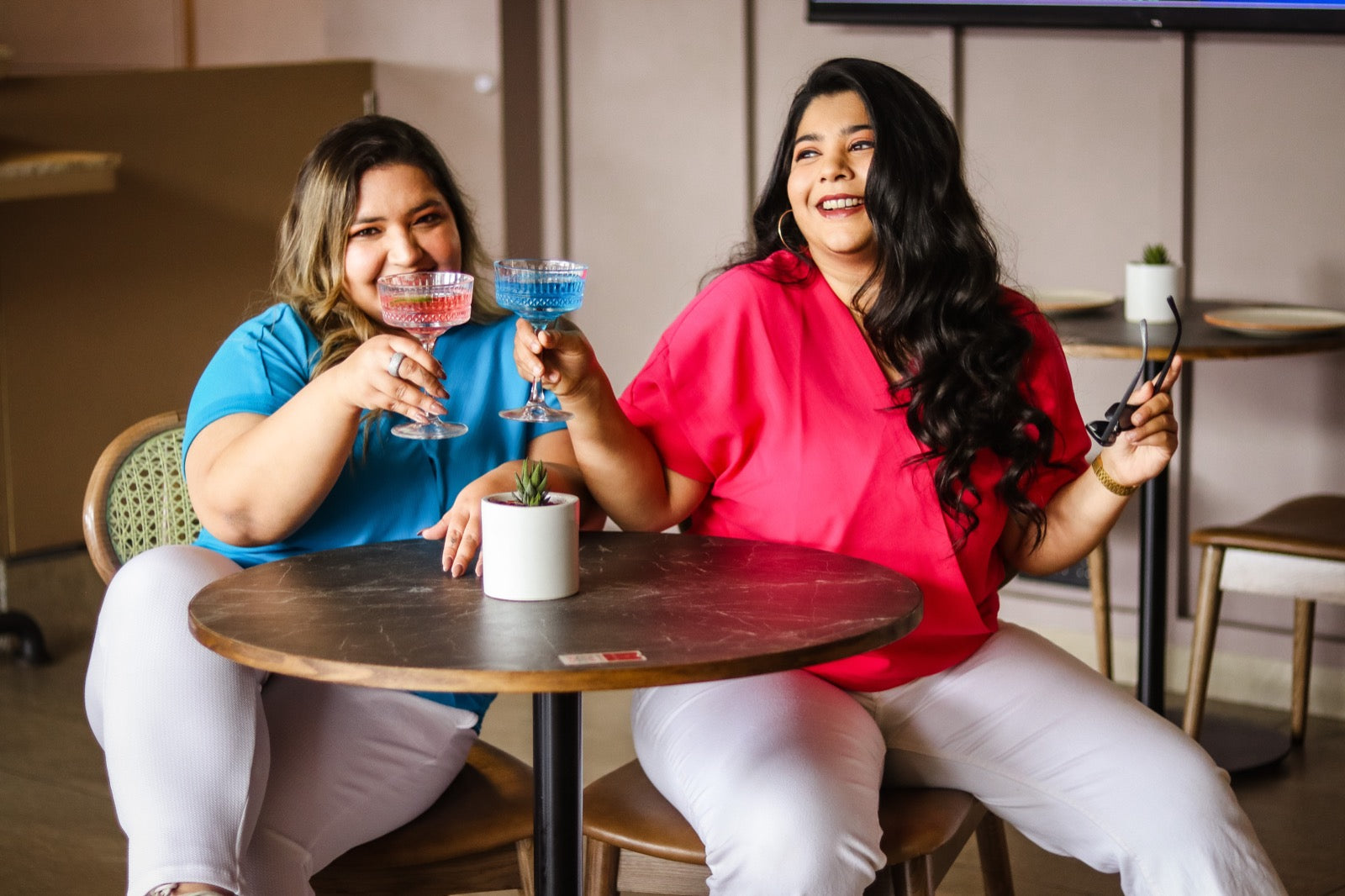Navigating the Crazy World of Fashion as a Plus-Size Woman