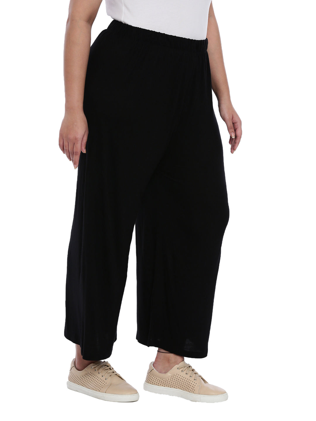 Black Solid Straight Palazzos