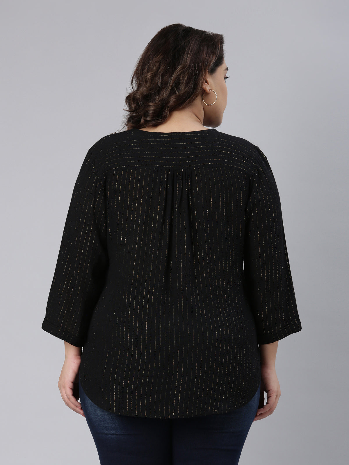 FRONT PLEAT TOP
