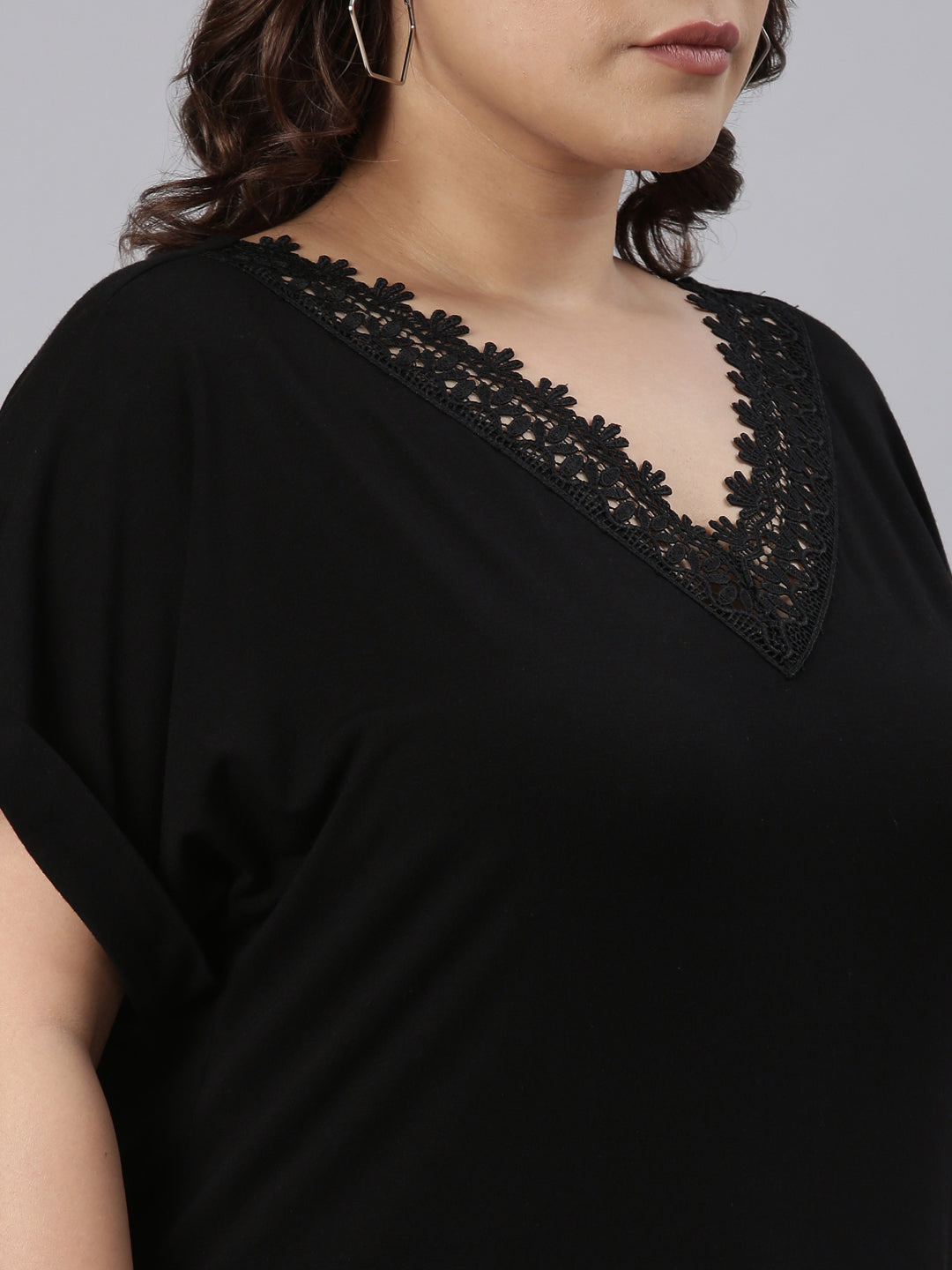 BLACK JERSEY LACE TOP
