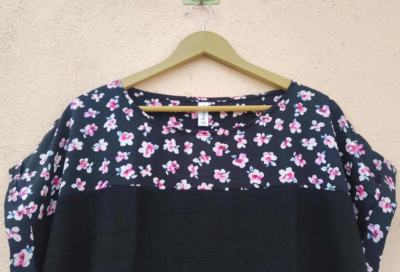 Black Floral Round Neck Top