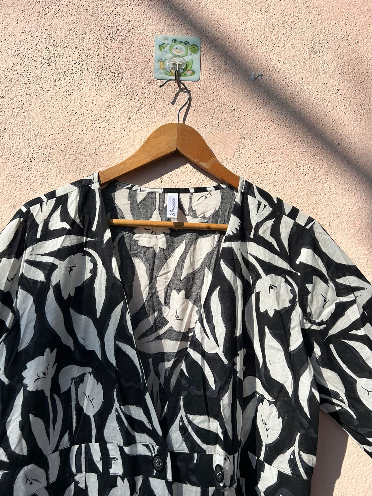Black & White Printed V-Neck Dress1