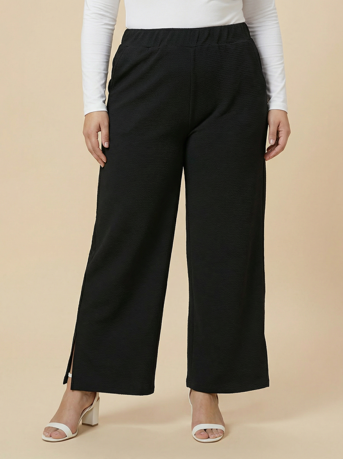Black Wide-Leg Stretchable Palazzo