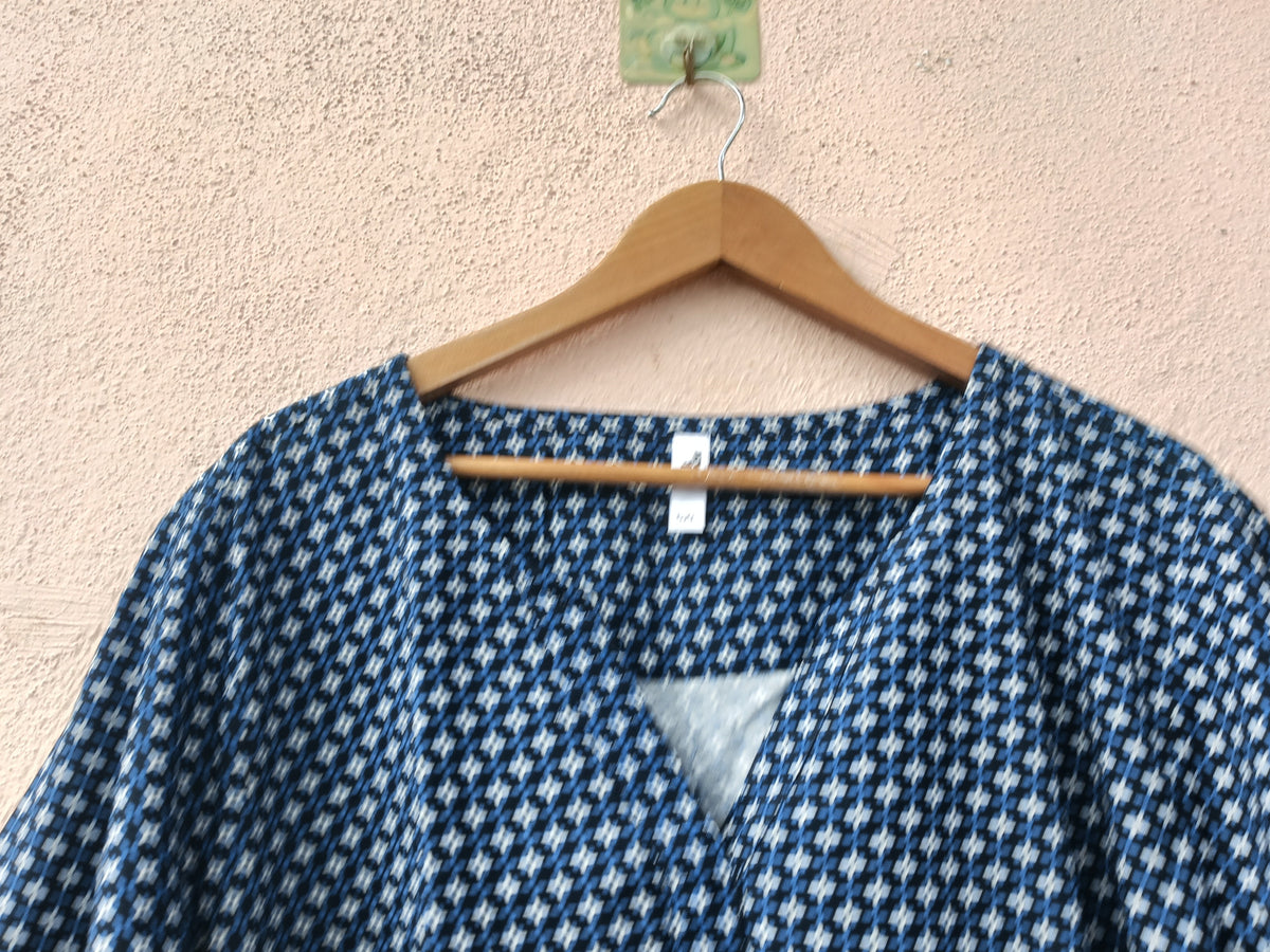 Blue Geometric Print V-Neck Top