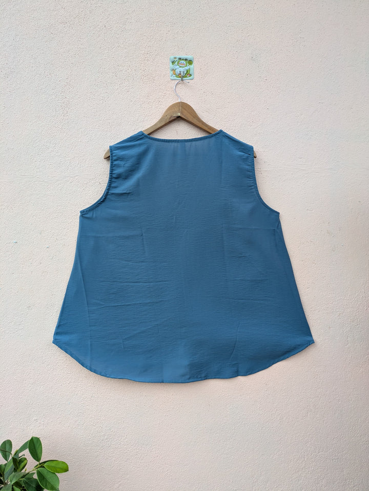 Blue Solid V-Neck Sleeveless Top