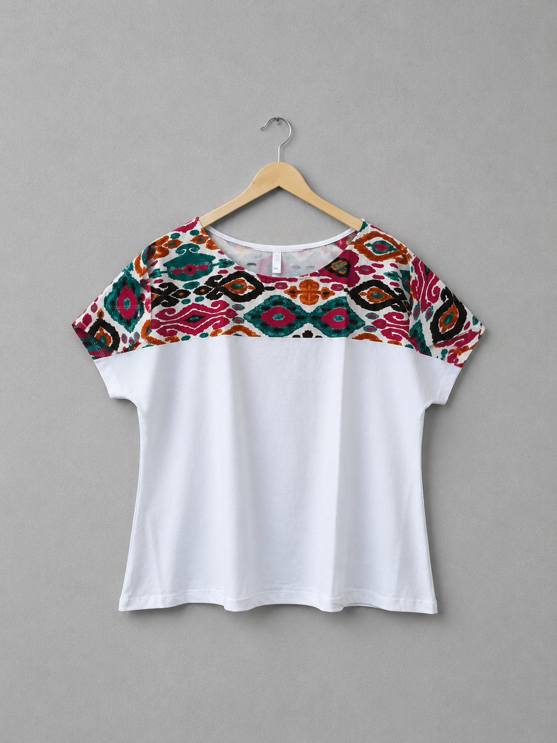 White Tshirt
