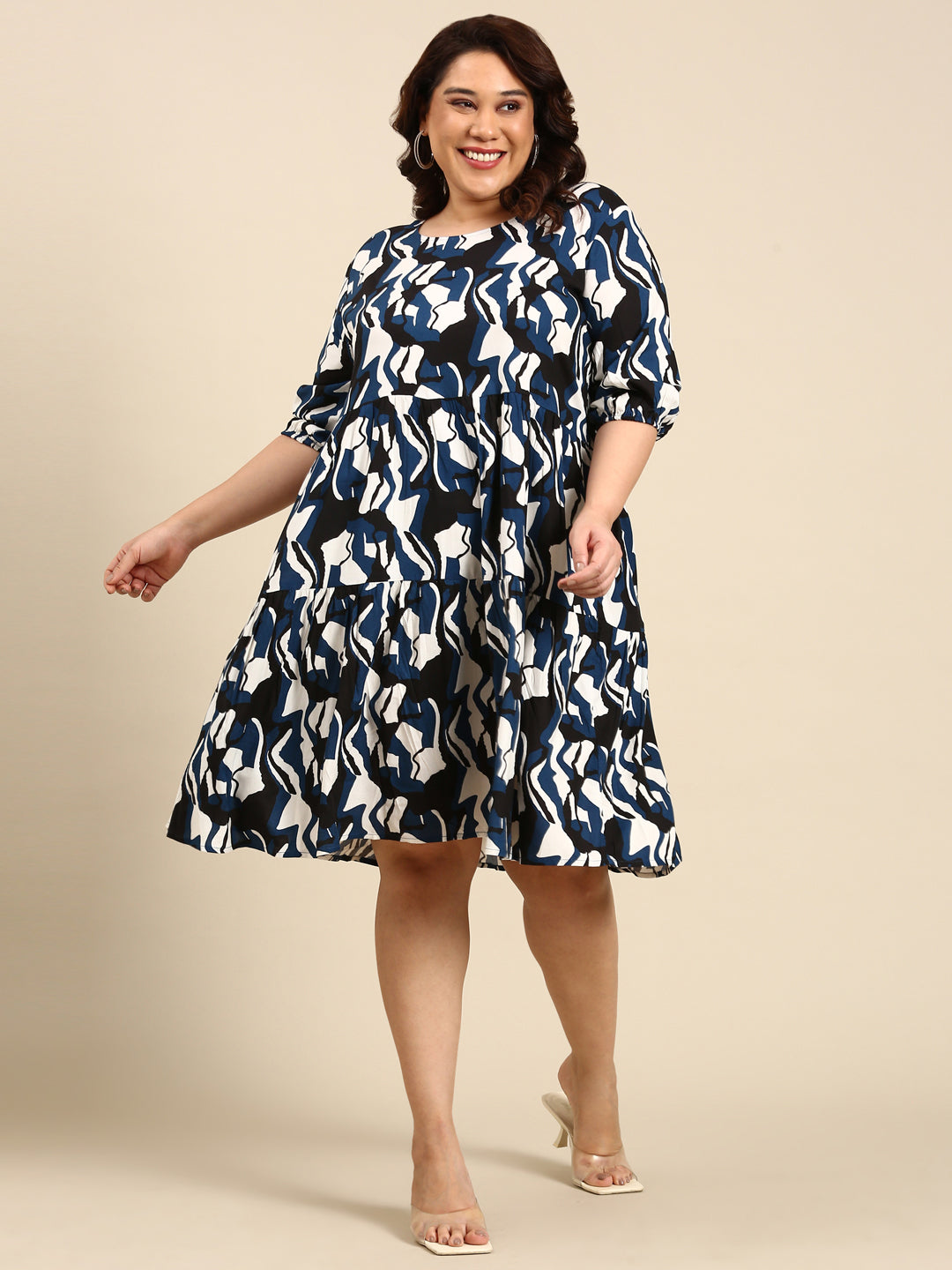 ABSTRACT PRINT TIERED DRESS