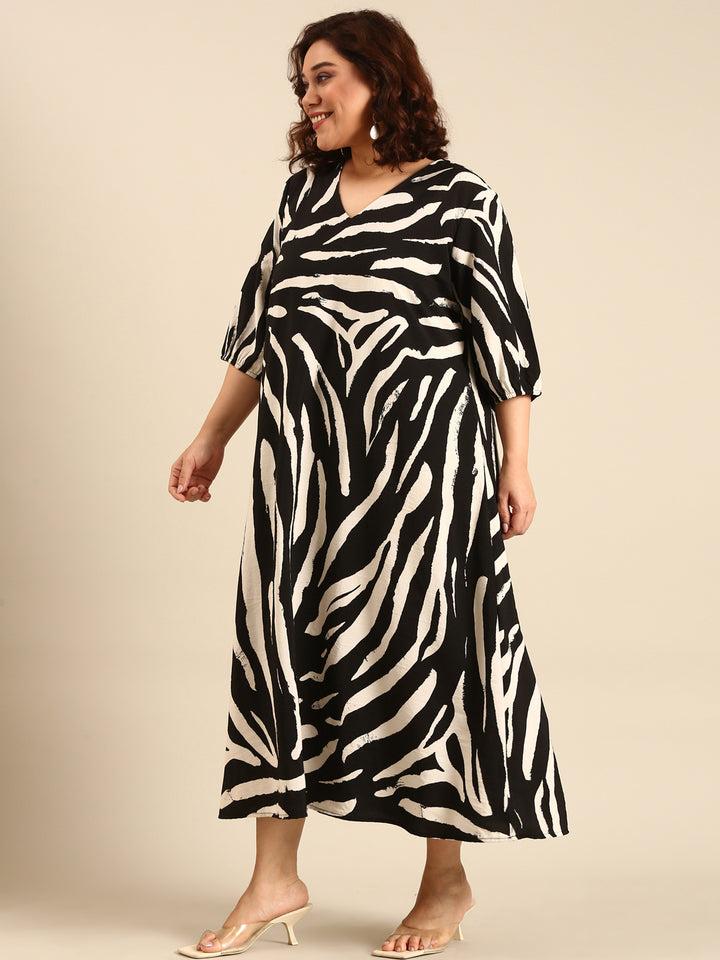 Abstract Print Maxi Dress