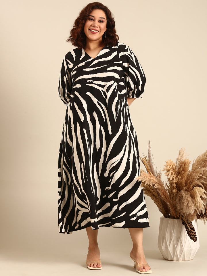 Abstract Print Maxi Dress