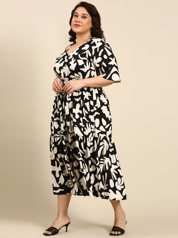 BLACK AND WHITE CACTUS PRINT MAXI DRESS