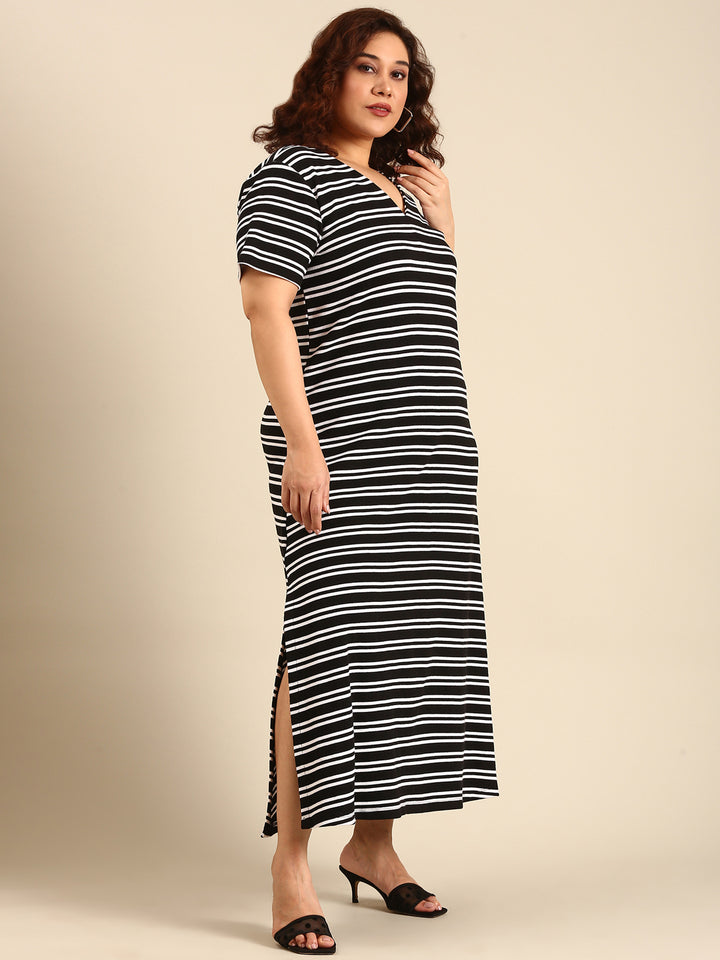 Ribbed Black-White Striped Dress