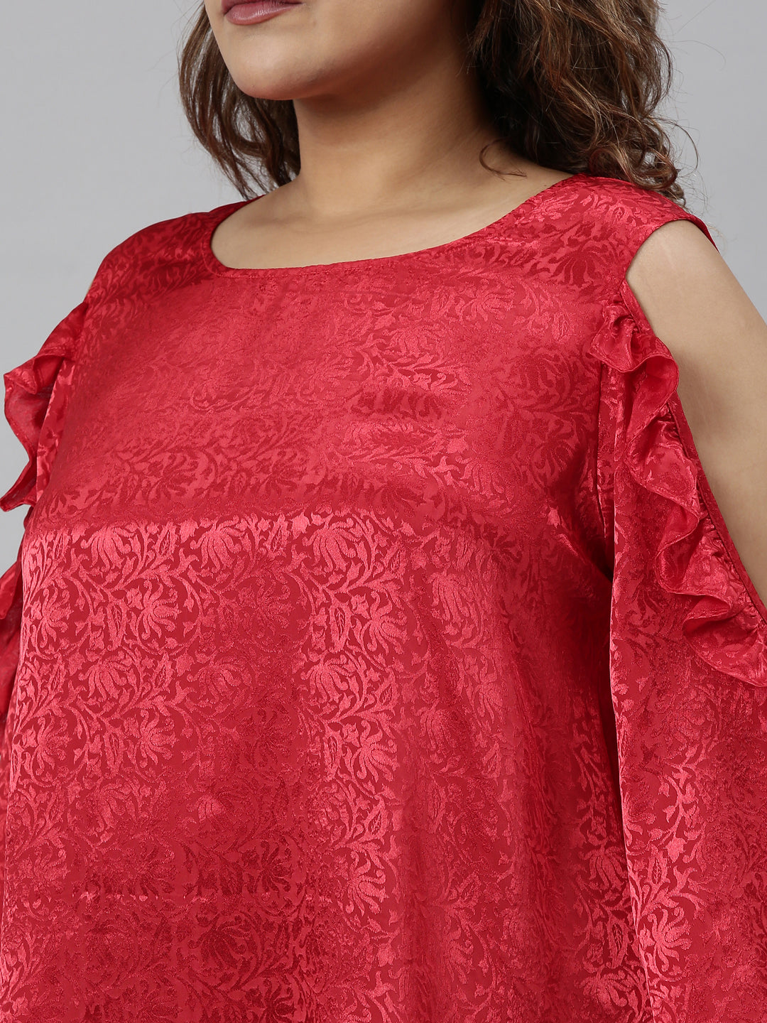 RED COLD SHOULDER TOP