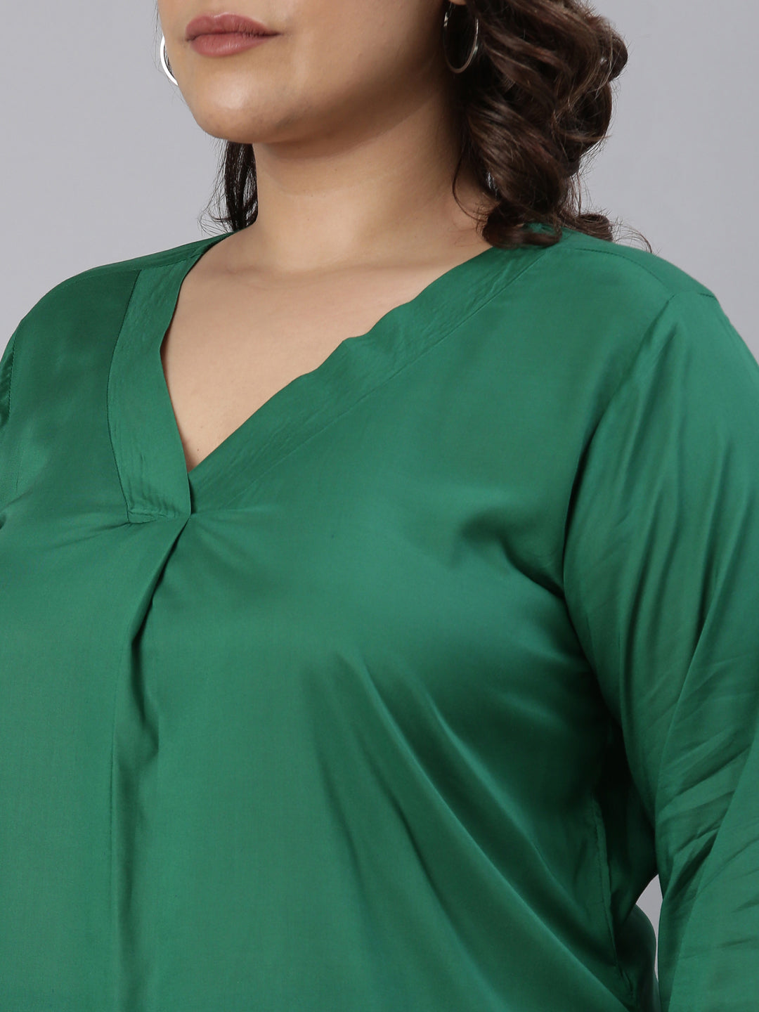 SOLID GREEN MODAL TOP