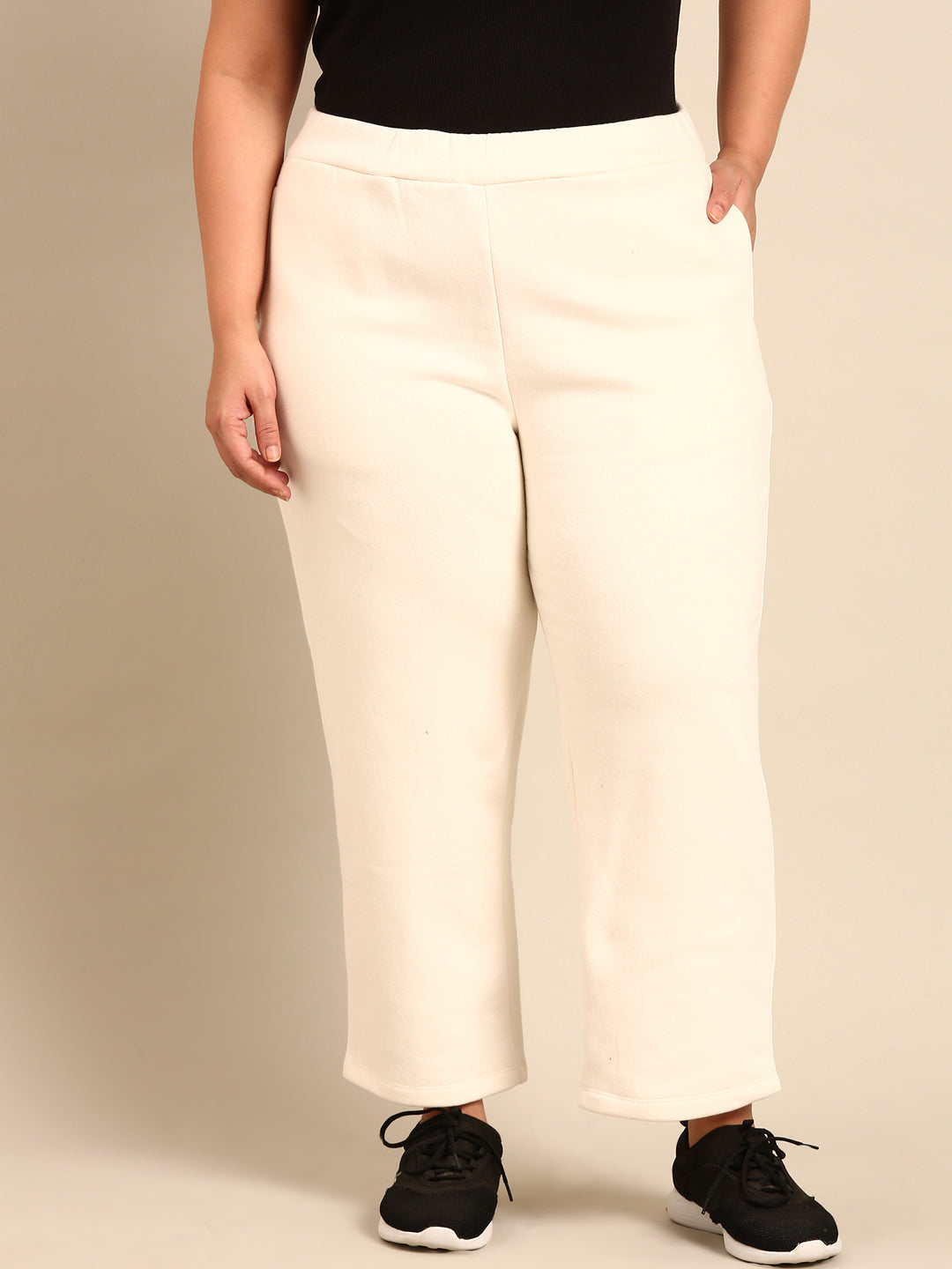 WHITE SOFT, COMFORTABLE LOUNGE TRACK PANT