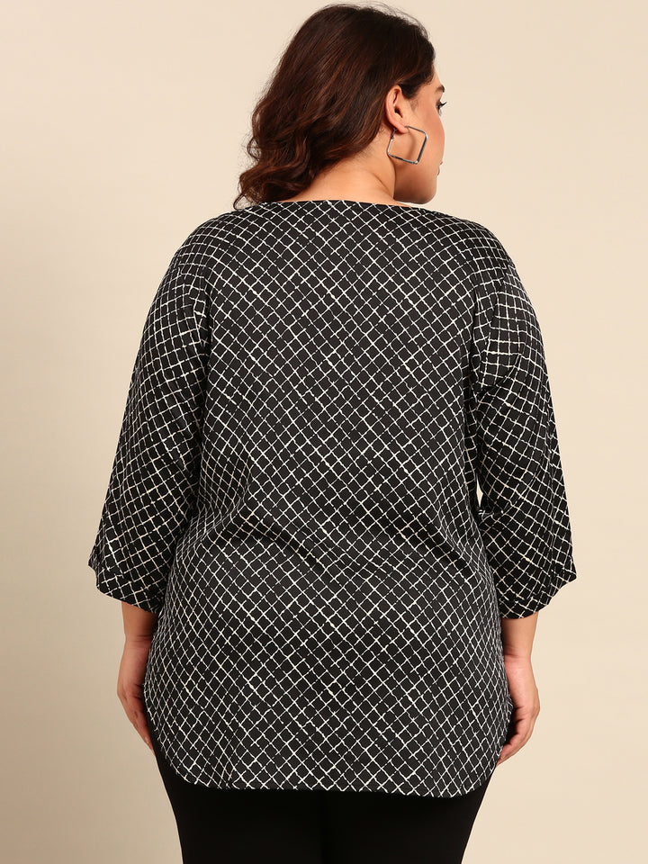 Black Geometric Print Top