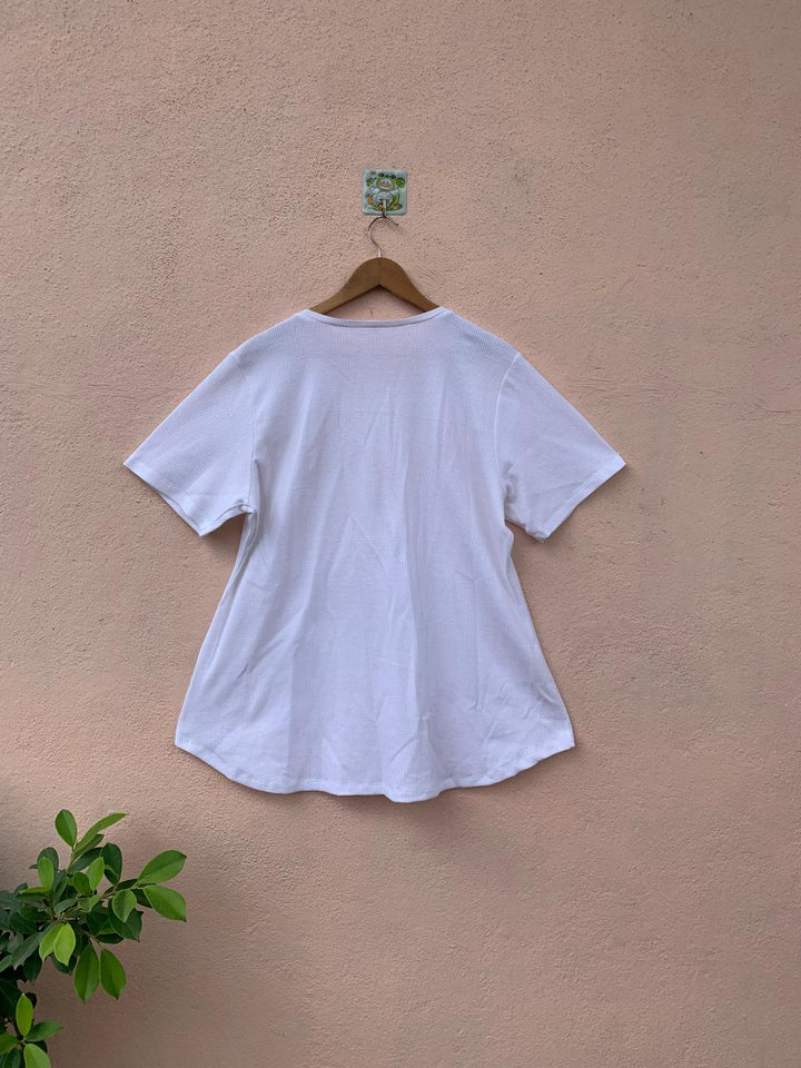 Classic White Round Neck T-Shirt
