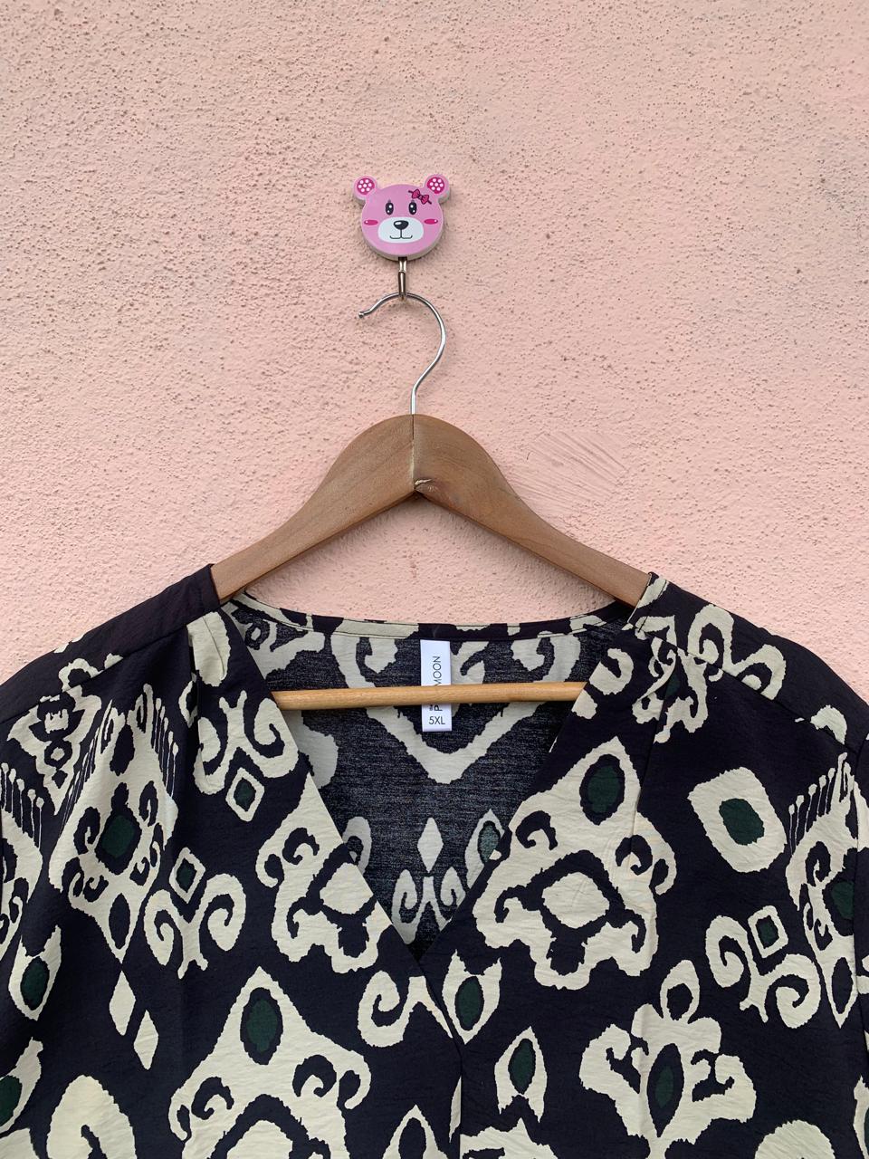 Temple Printed Top