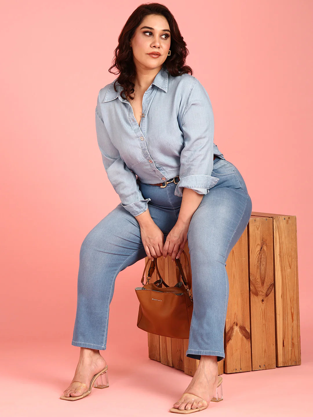 The Ultimate Denim Duo – Shirt and Jeans (2-Piece)