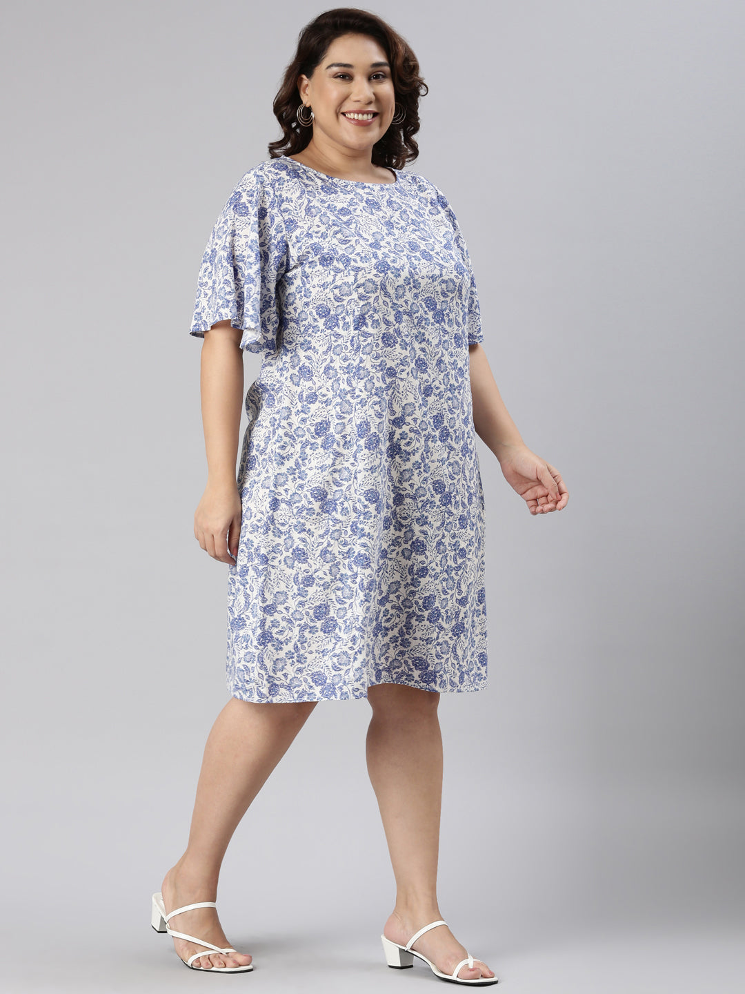 BLUE FLORAL A-LINE DRESS
